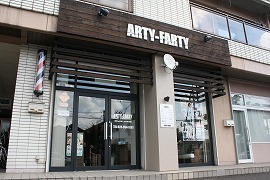 ARTY-FARTYの写真