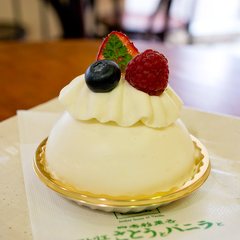 見た目にも美しい 上品で濃厚なレアチーズケーキ エビデリ チーズケーキ13 四季彩菓子 アトリエ さとうとバニラと 洋菓子 郡山市西部 ふくラボ 見た目にも美しい 上品で濃厚なレアチーズケーキ エビデリ チーズケーキ13 四季彩菓子 アトリエ さとうとバニラと 洋菓子 郡山市西部 ふくラボ