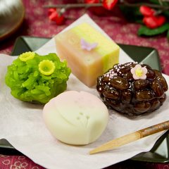 和の美の極み！季節を彩る上生菓子 - エビデリ！和スイーツ - 桑名屋