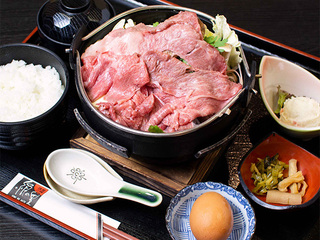 【和風料理 絹の里】福島牛すき焼きセット(100g )お食事券 1名様分