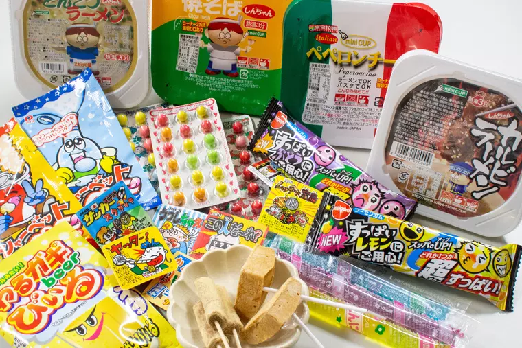 ▲今回ご紹介する駄菓子たち