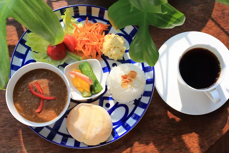 ▲「キーマカレープレート」(コーヒー付き)…1,100円(税込)