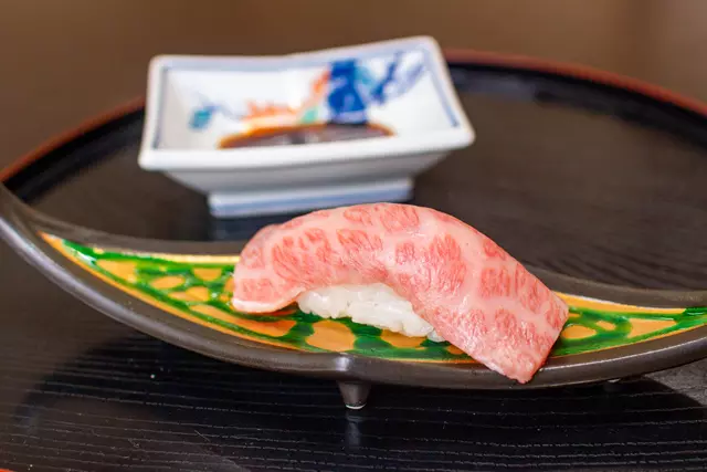 ▲「福島会津牛の握り」…1個 550円(税込)