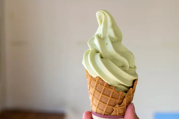 ▲「青のりソフト」…350円(税込)
