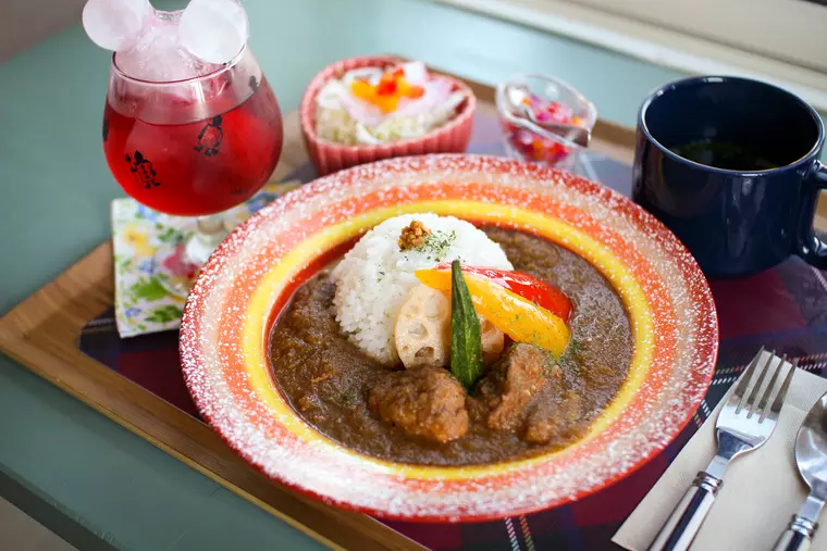 ▲「ルネッタスパイシーカレー」
単品 780円(税込) ドリンクセットは+220円