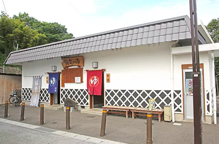 （画像引用：飯坂温泉共同浴場 公式WEBサイト）