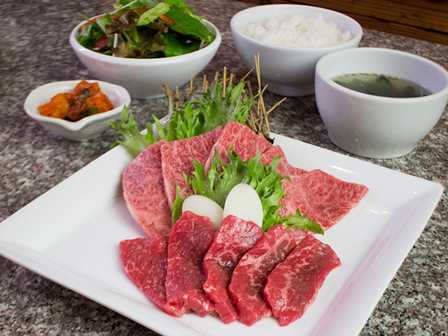 焼肉ダイニング天心