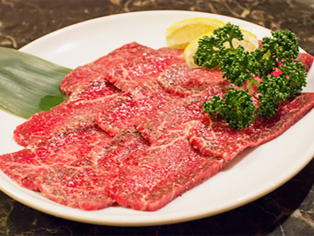 炭火焼肉　オムテソン